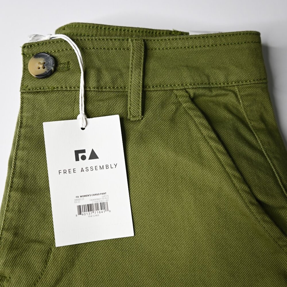FREE ASSEMBLY Olive Green Cargo Pants 5 Pockets - Size 0 - NWT
